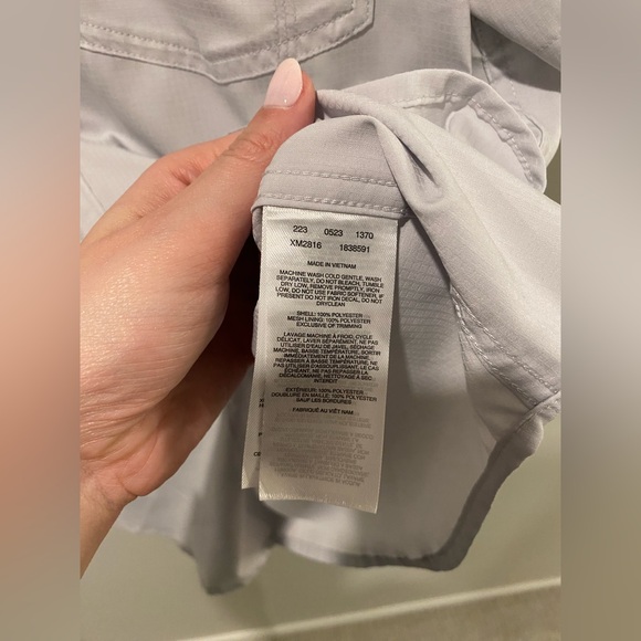 Men's - Columbia Short Sleeve Button Up Shirt - Size Large - Picture 5 of 6